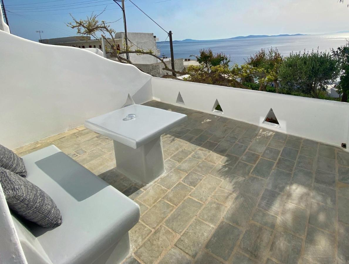 Zisis Pension Agios Stefanos  Buitenkant foto