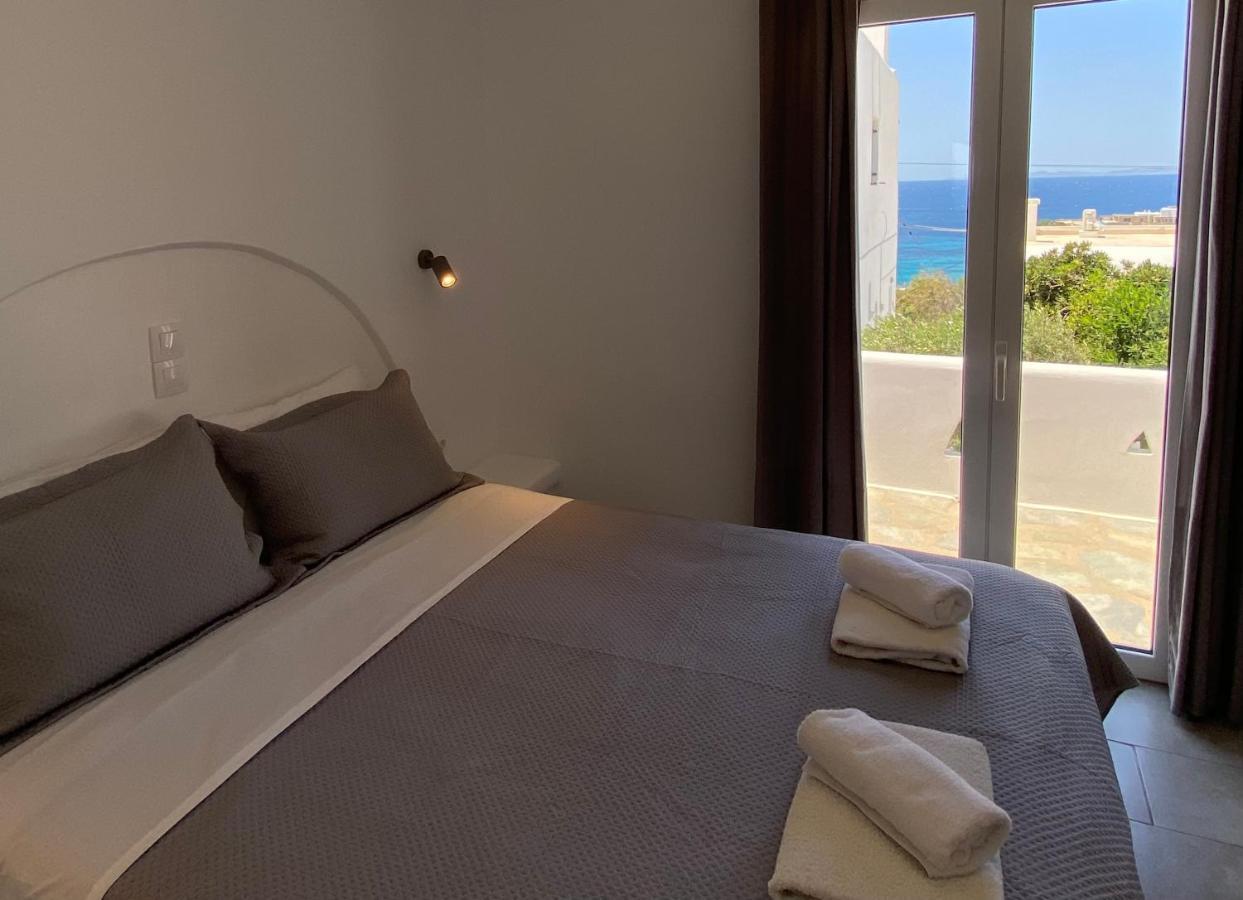 Zisis Pension Agios Stefanos  Buitenkant foto