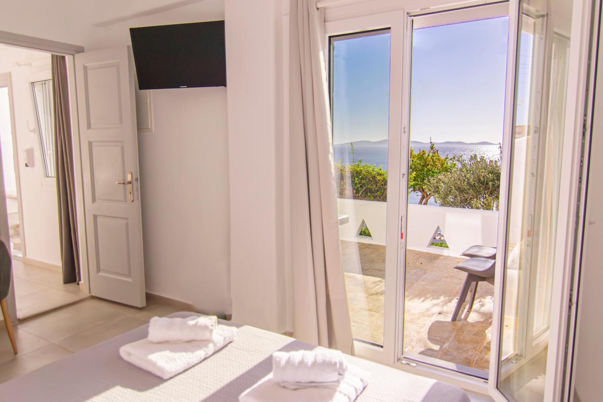 Zisis Pension Agios Stefanos  Buitenkant foto