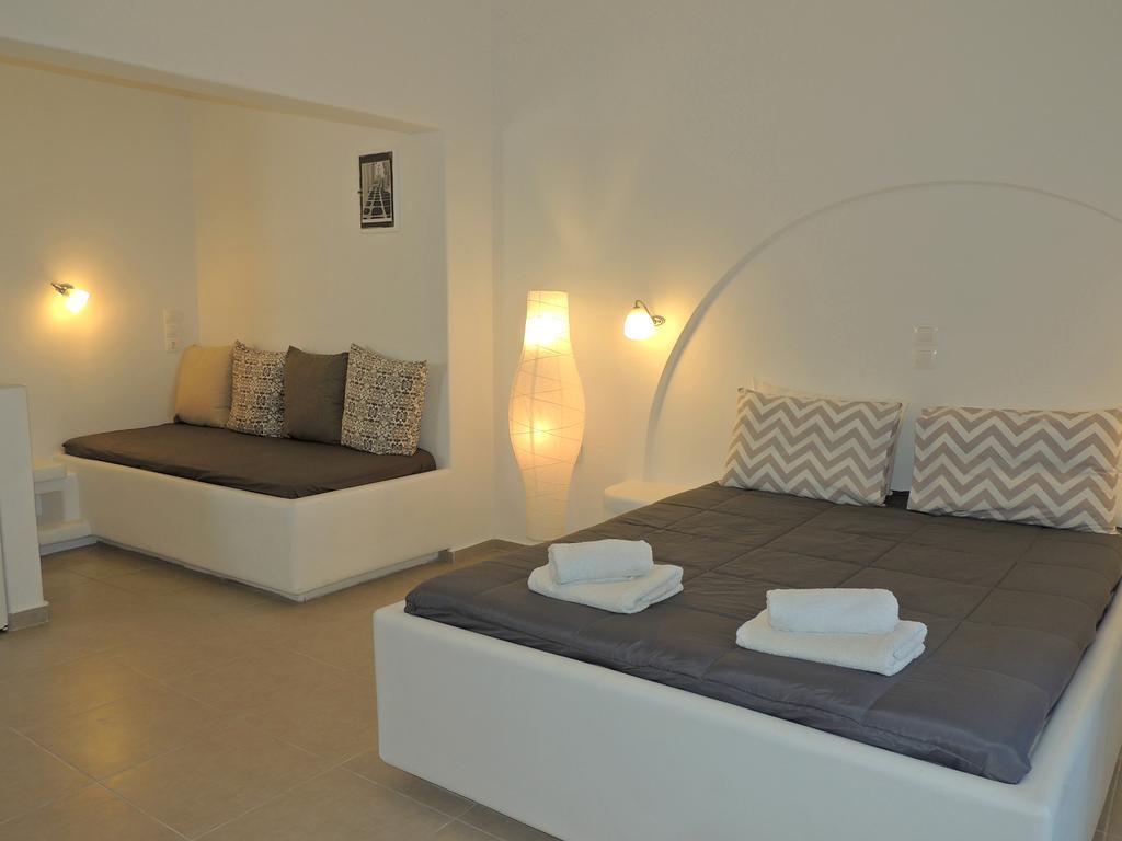 Zisis Pension Hotel Agios Stefanos  Buitenkant foto